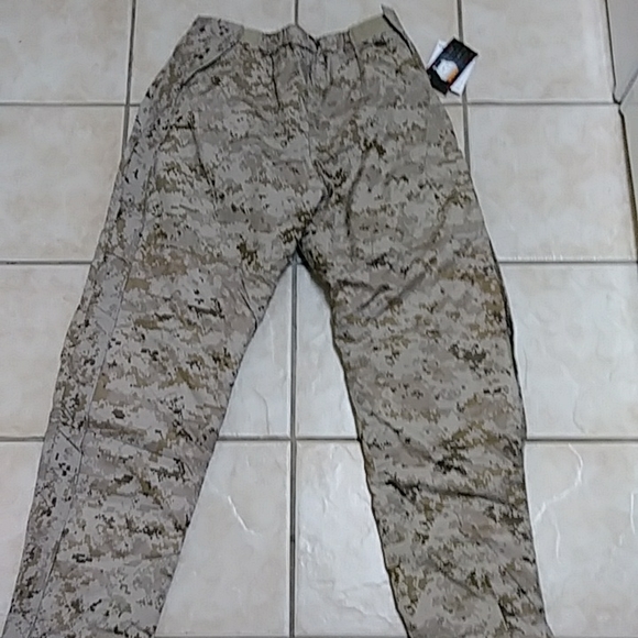 USGI Wild Things AOR1 Navy Seal Devgru NSW ECWCS level 7 L7 pants sz LAR… - Picture 8 of 8